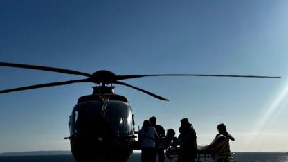 Marmara Adası’nda  acil hasta ambulans helikopterle hastaneye kaldırıldı
