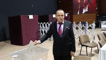Edremit Kahveciler Odası’nda istikrar mesajı: Mustafa Aydoğan güven tazeledi
