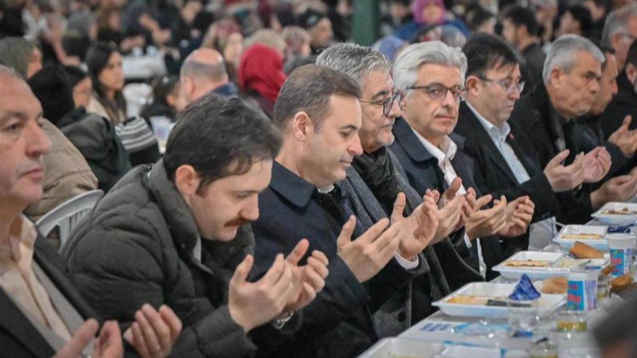 Akın, Bigadiçlilerle iftar sofrasında buluştu