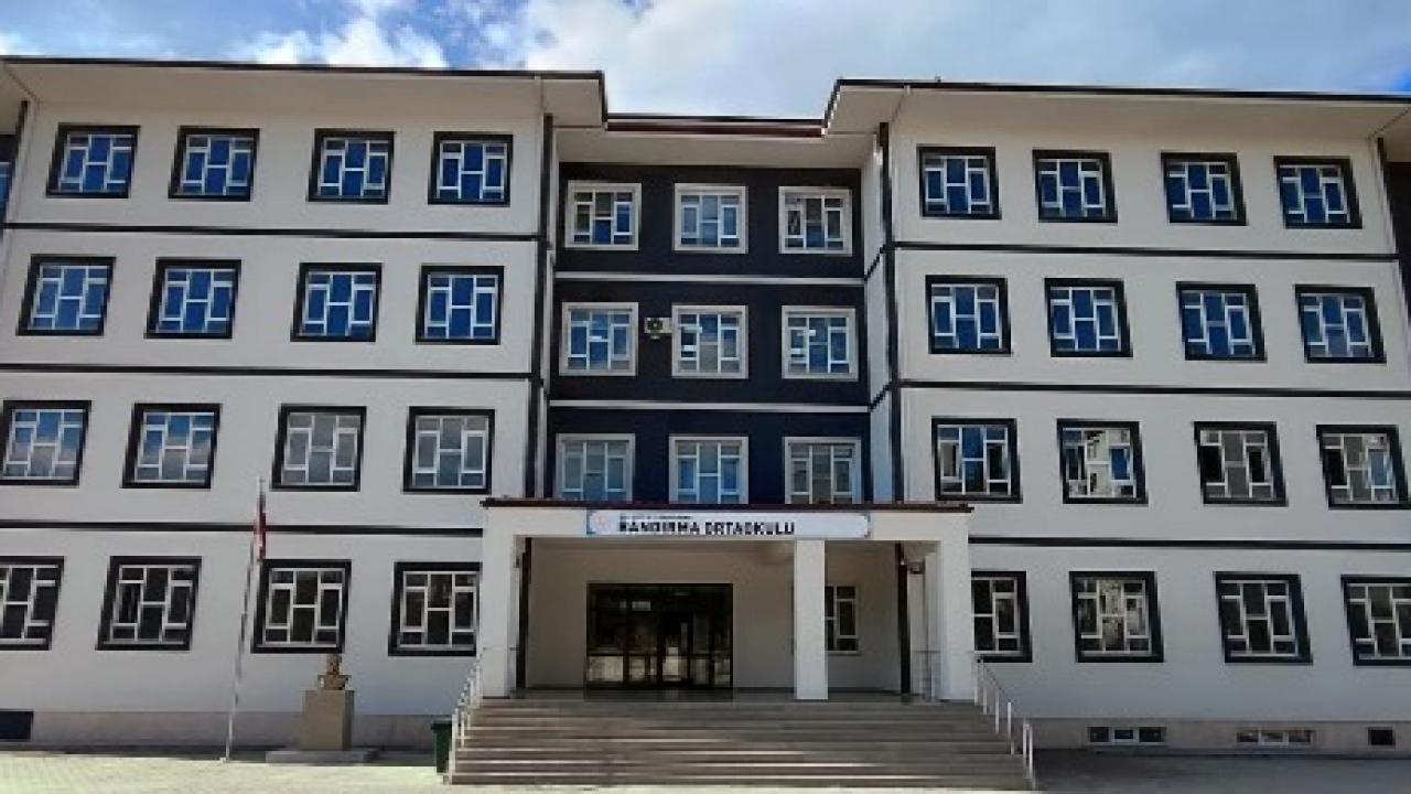 Bandırma'ya yeni ortaokul