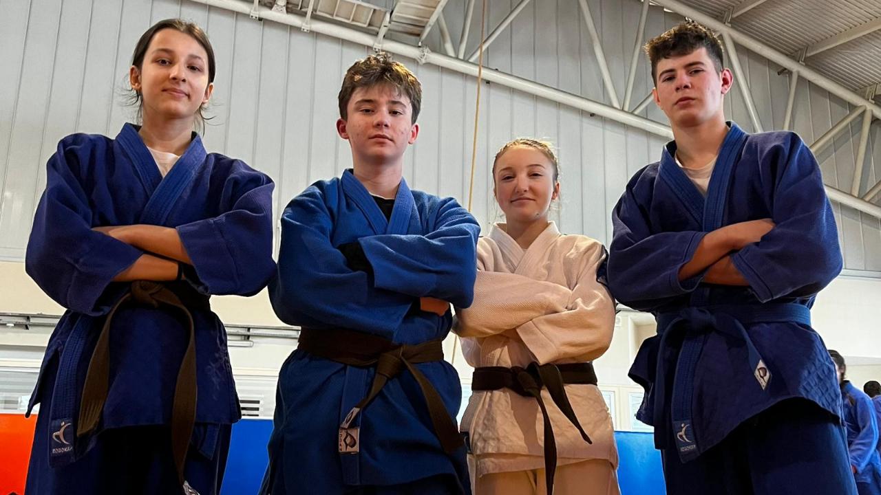 Büyükşehir’in sporcuları güreş ve judoda madalyaları topladı