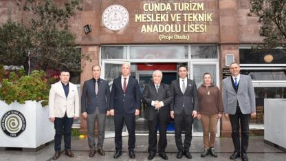 İl Müdürü Selehattin Kal Ayvalık’ta da Sahadaydı