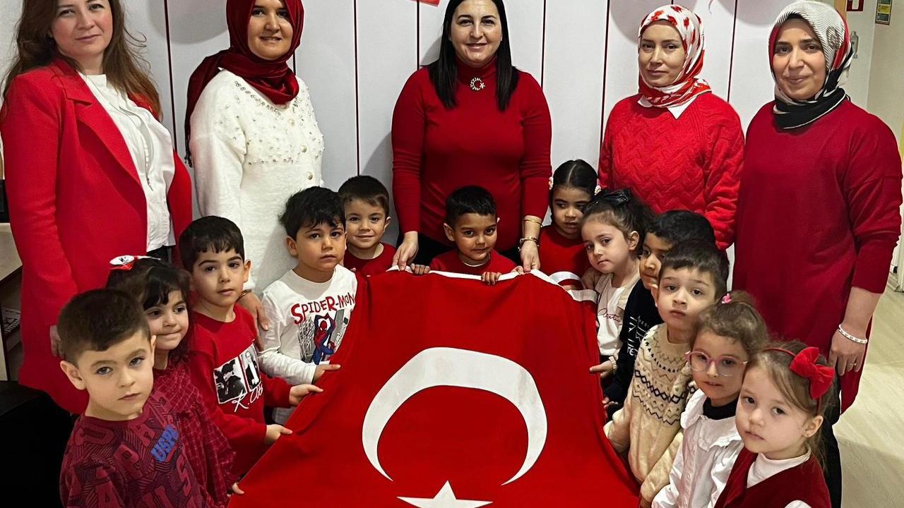 İstiklal Bayrakla, İstikbal Maarifle: Balıkesir’de İkinci Dönem Bayrak Sevgisiyle Başladı