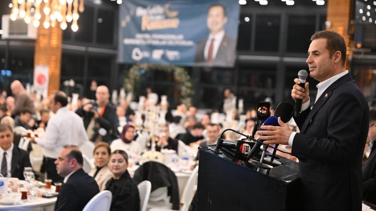 İzmir’de Balıkesir rüzgarı: Başkan Akın: “Bizi birleştiren memleket sevdasıdır”