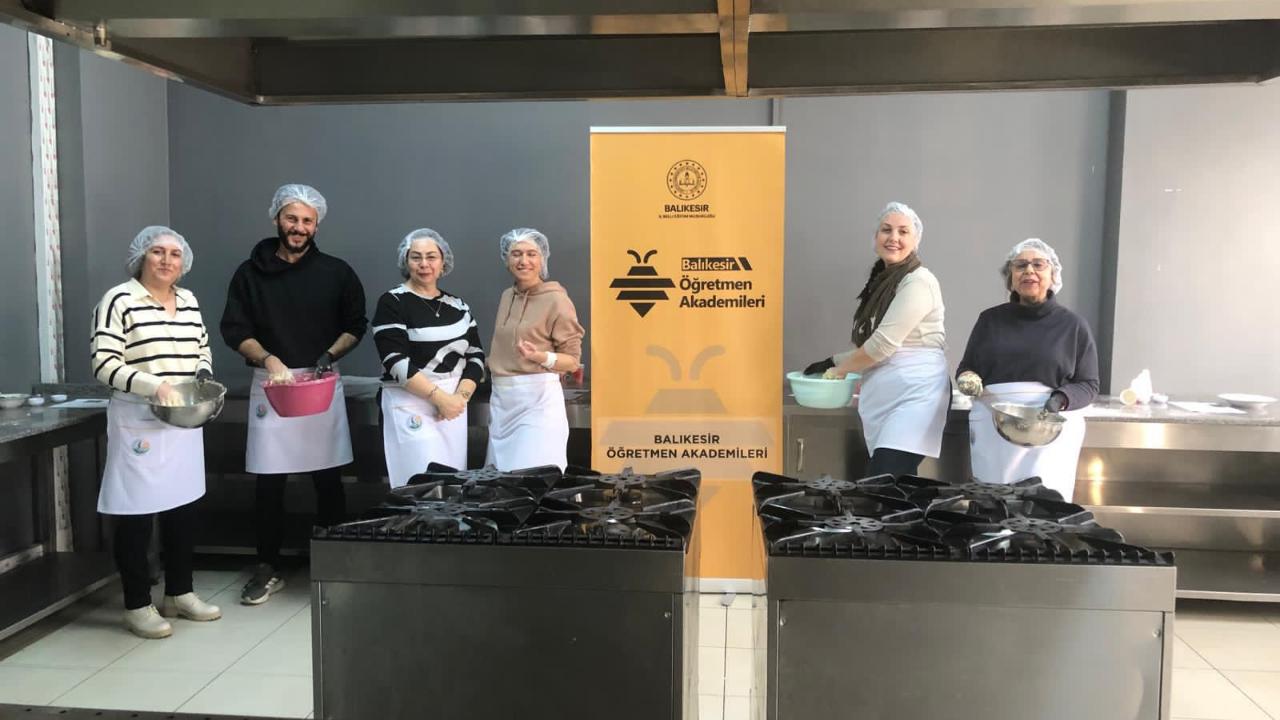 Gastronomi Akademisinde "Turuncu Mucize" Rüzgarı: Dursunbey Kabaklı Ekmeği