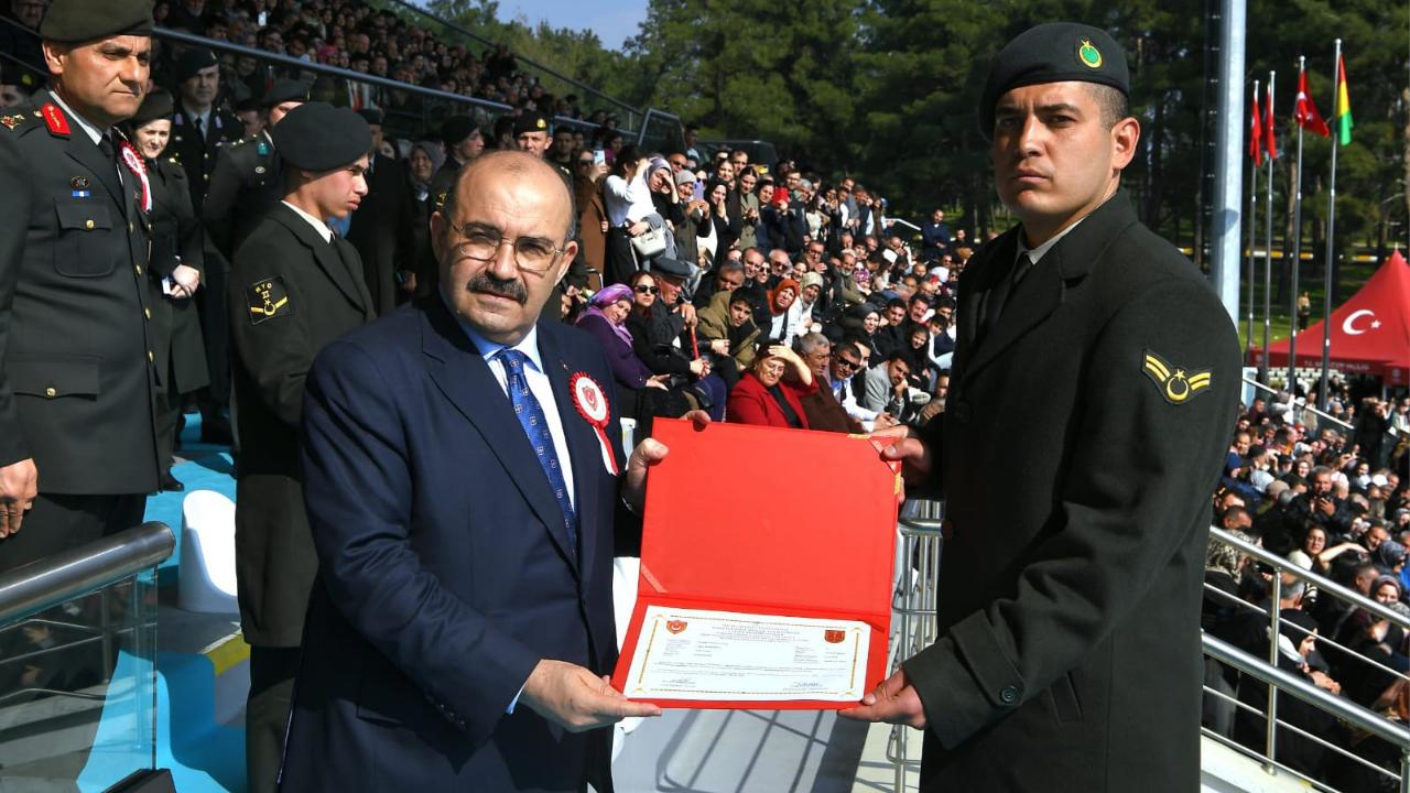 MSÜ Kara Astsubay Meslek Yüksekokulu'nda 2 bin 712 astsubay mezun oldu