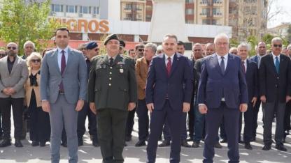 Atatürk Edremit'te