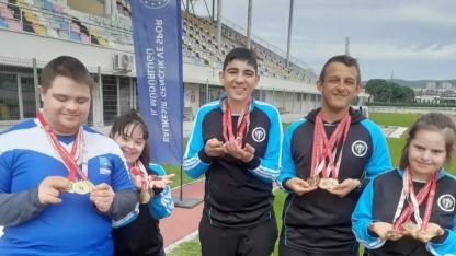 Gururumuz oldular: Özel sporcular yarışmaya 16 dalda damga vurdu.