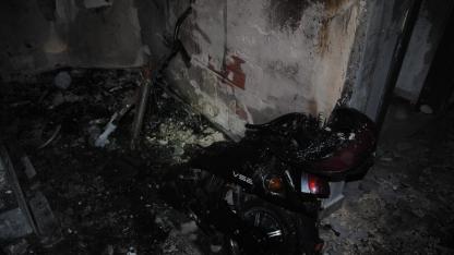Altıeylül’de apartman yangını: 10 kişi dumandan etkilendi