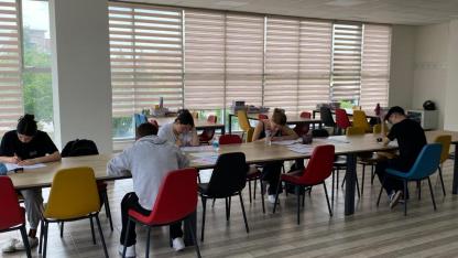 Altıeylül’de Üniversite Hayaline Güç Veren Destek