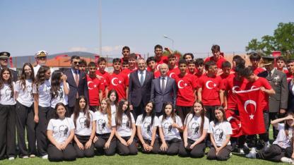 Ayvalık’ta 19 Mayıs Coşkusu