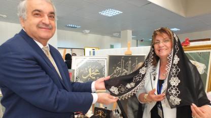 Burhaniye ‘de Telkırma tekniği ile  yapılan oyalar ilgi gördü