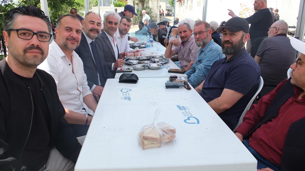 Burhaniye’de Anahtar Parti yönetimi Dutluca hayrına katıldı