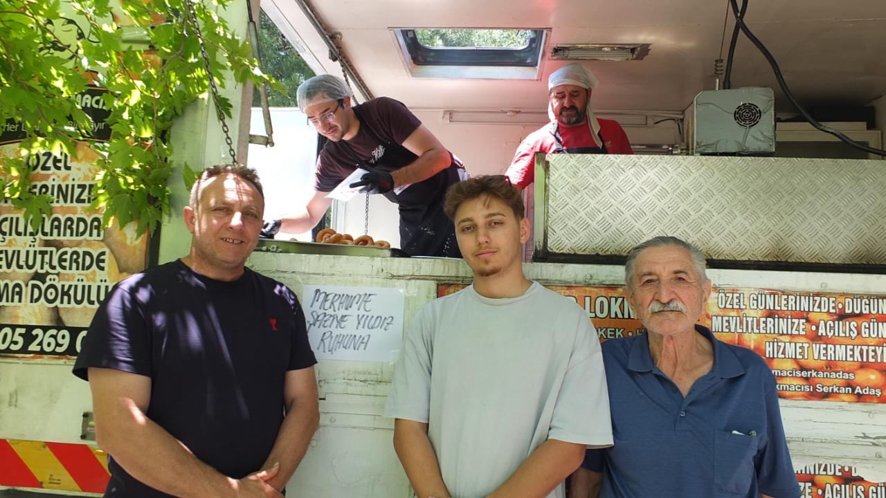 Burhaniye'de lokma ve pilav hayrı geleneği devam ediyor
