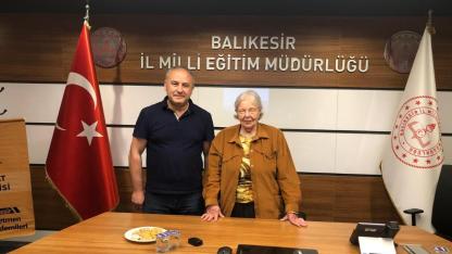 Edebiyatın Hafızasına Yolculuk: Prof. Dr. İnci Enginün Balıkesir'de Öğretmenlerle Buluştu