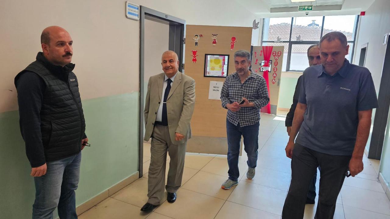 Eğitimde Güven, Sahada Takip: İl Millî Eğitim Müdürü Selehattin Kal'dan Hafta Sonu Mesaisi