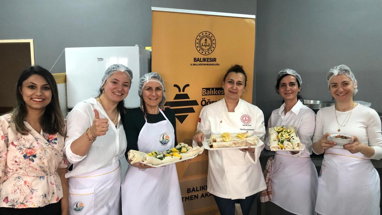 Sacın Başında Lezzet, Sofrada Paylaşım: Gastronomi Akademisi'nde Tantuni Atölyesi Yoğun İlgi Gördü