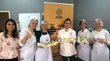 Sacın Başında Lezzet, Sofrada Paylaşım: Gastronomi Akademisi'nde Tantuni Atölyesi Yoğun İlgi Gördü