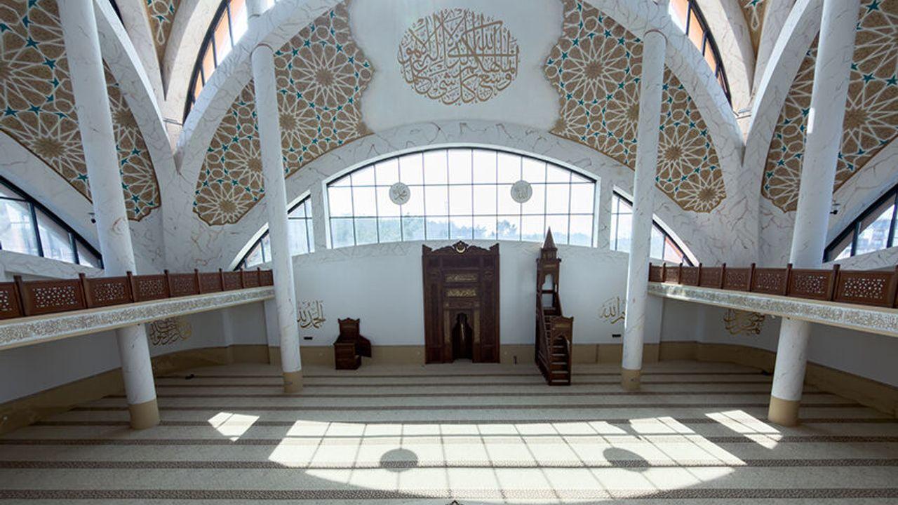 Söz Ahlakı Ve Sosyal Medya