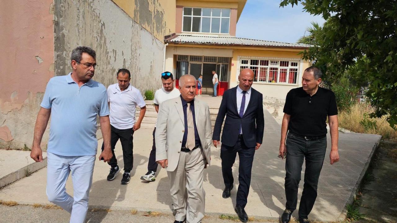 Ayvalık'ta eğitim yatırımları yerinde incelendi
