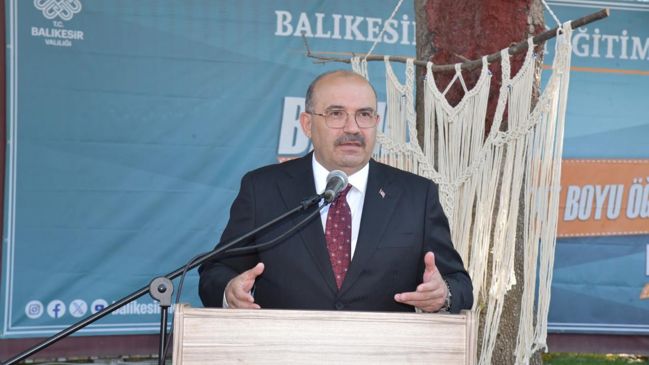 Balıkesir'de Hayat Boyu Öğrenme Haftası Coşkuyla Başladı