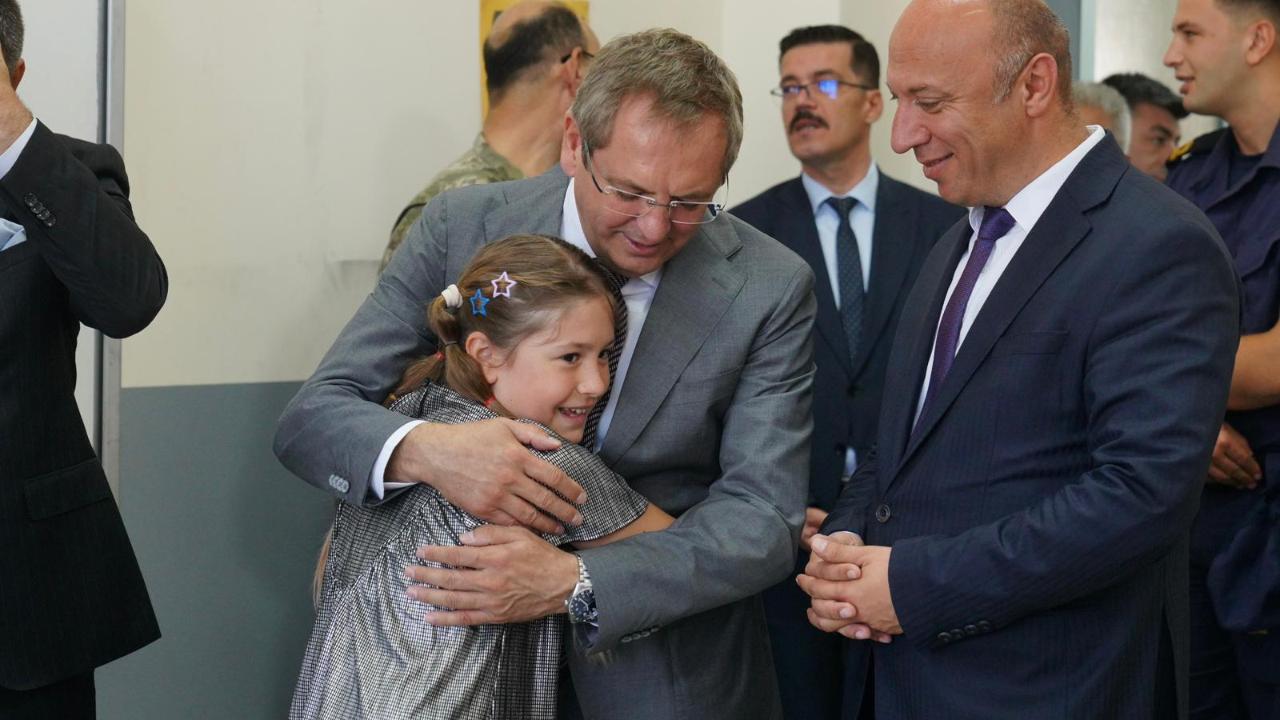 Başkan Mesut Ergin Öğrencilerin Karne Sevincine Ortak Oldu