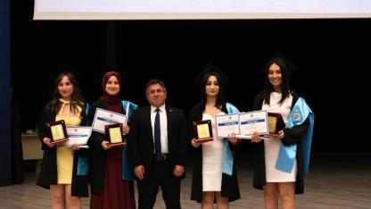 BAÜN Tıp Fakültesinde Mezuniyet Coşkusu: Genç Hekimler Diplomalarına Kavuştu