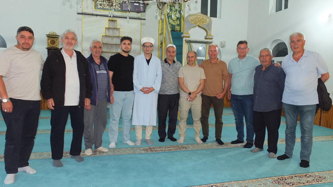 Burhaniye de imam adayı gençler Ören Cemaatini sevindirdi