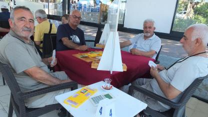 Burhaniye Kuzey Ege'de Briç sporunun merkezi oldu