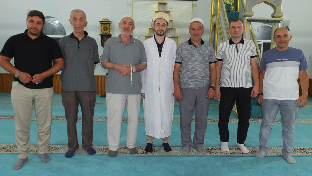 Burhaniye Ören Camiinde yaz bereketi yaşanıyor
