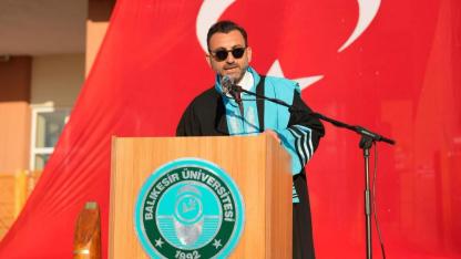 Burhaniye’de Prof. İlban, Uygulamalı Bilimler Fakültesi Dekanlığına yeniden atandı