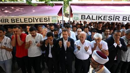CHP Dursunbey İlçe Başkanı Mustafa Kemal Aydınöz Son Yolculuğuna Uğurlandı