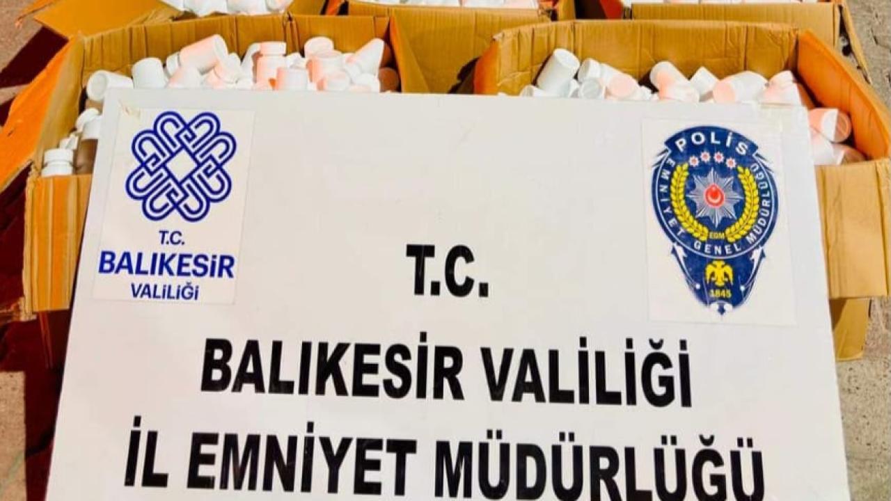 Ev Eşyalarının Arasına Gizlenmiş 144 Bin 900 Sentetik Hap Ele Geçirildi