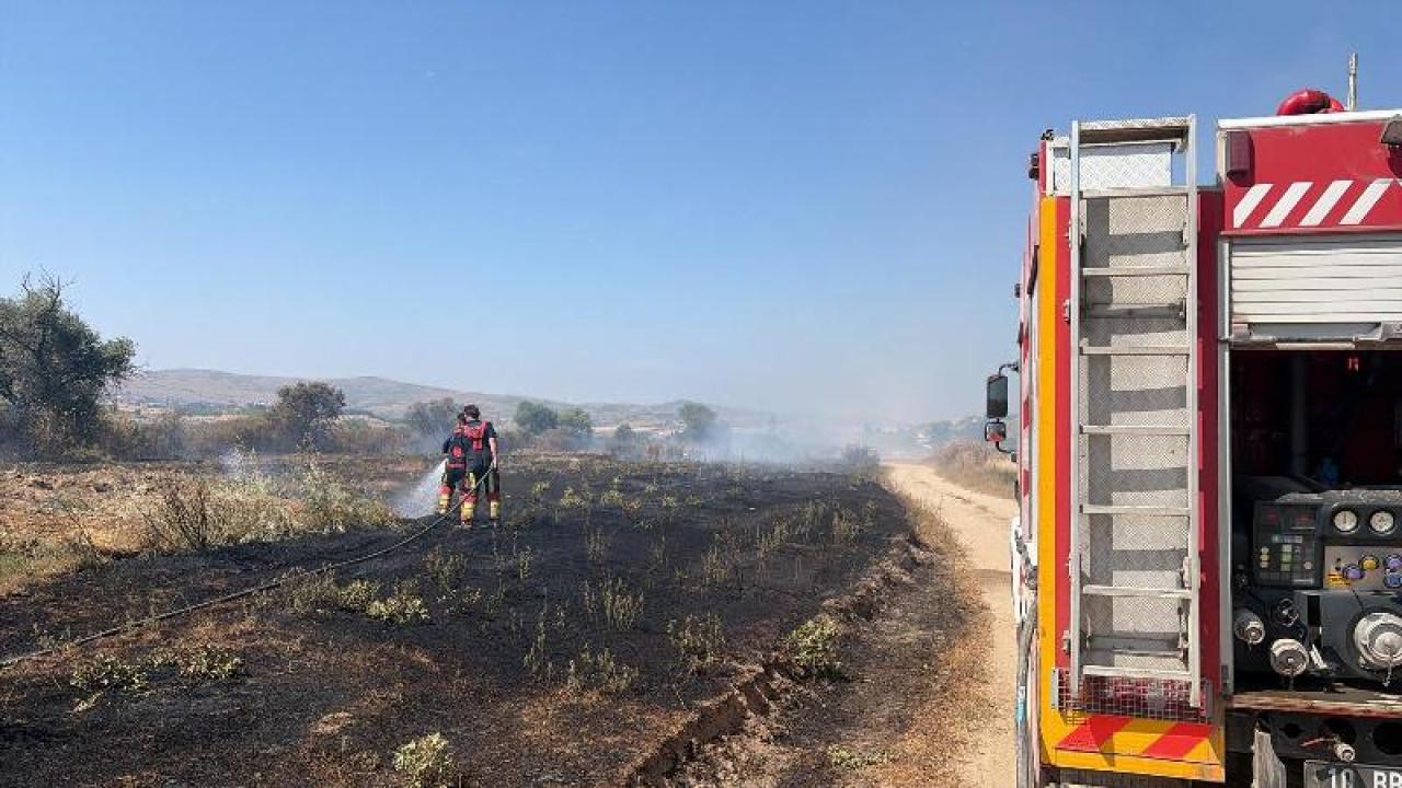 Kepsut'ta Arazi Yangını Korkuttu.. İtfaiye ve Orman Ekiplerinden Başarılı Müdahale