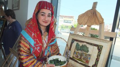 Zeytinin bereketi adlı tablo ilgi gördü