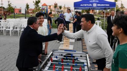 Altıeylül'de kırsal mahalleler yaz akşamlarında şenleniyor