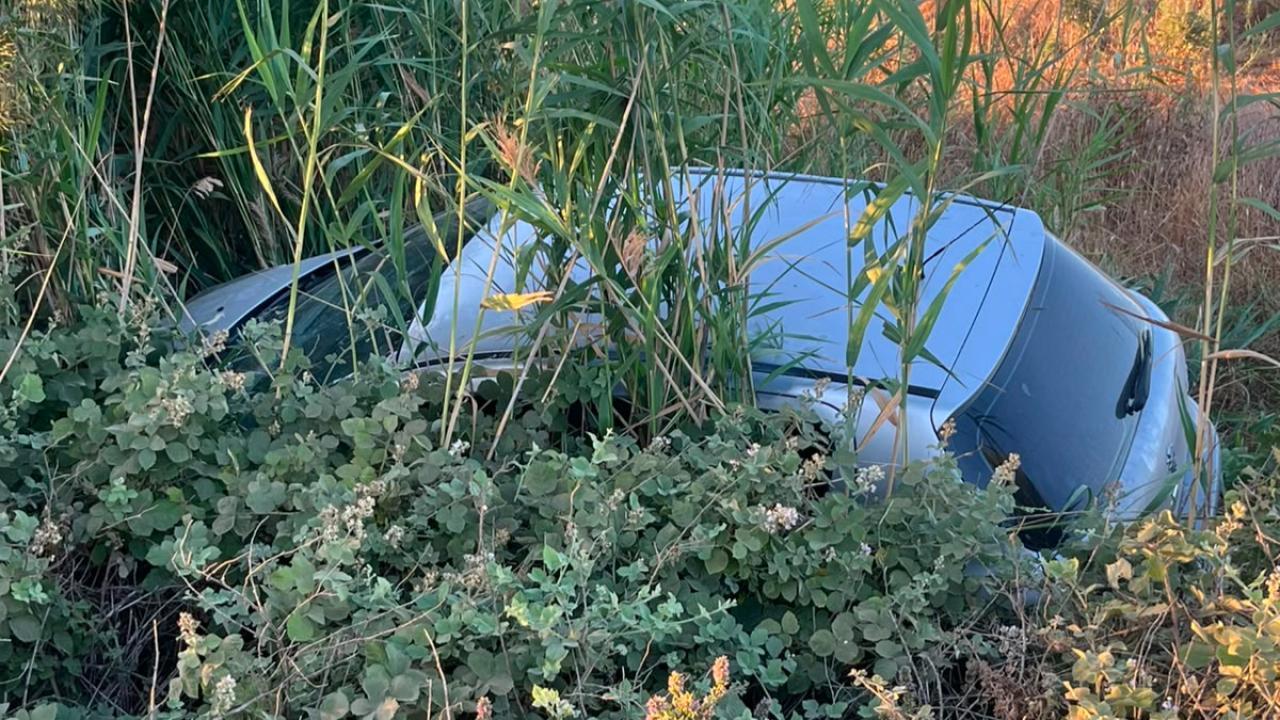 Altıeylül'de trafik kazası: Sürücü yaralandı