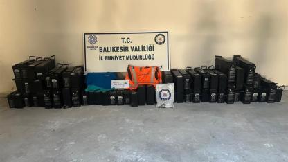 Balıkesir'de 1,5 milyon liralık telekom aküsü hırsızlığı aydınlatıldı: 2 şüpheli tutuklandı