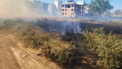 Balıkesir’de yangın mesaisi