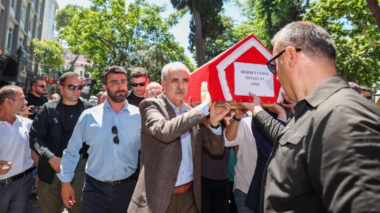 Bandırma'nın 'Delikanlı Cemal'i Mehmet Cemal Öztaylan son yolculuğuna hüzünle uğurlandı