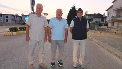 Burhaniye'de yetersiz yaya çizgileri tepki çekti
