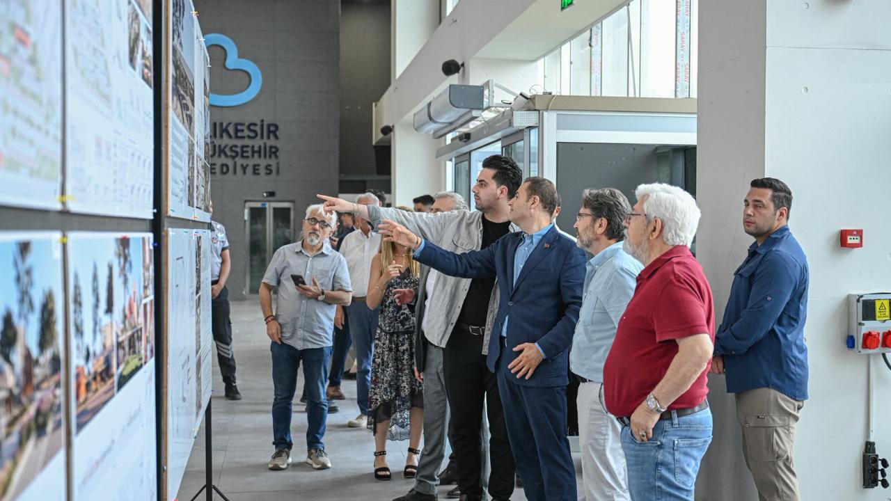 Cumhuriyet Meydanı Sosyal Merkezi Proje Yarışması'nda ödüller sahiplerini buldu