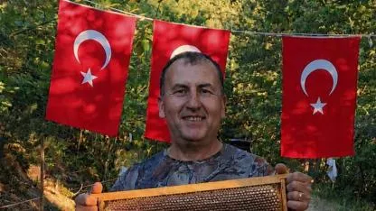 Kazdağları'nda kestane balı hasadına başlandı