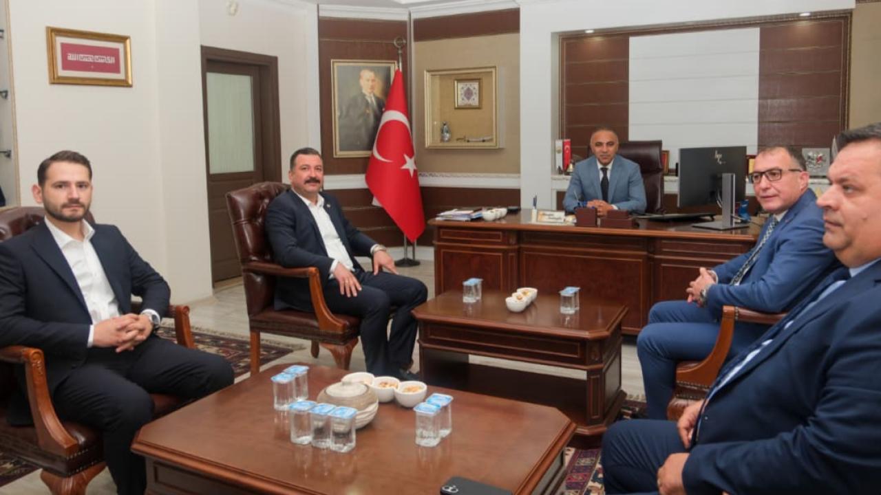 MHP'li Milletvekili Yüksel'den Balıkesir'de kurum ziyaretleri