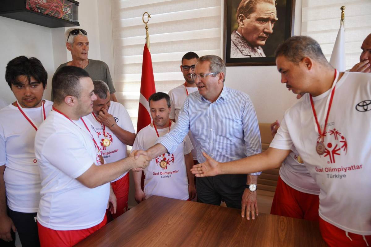 Ayvalıklı Özel Sporculardan Gururlandıran Başarı