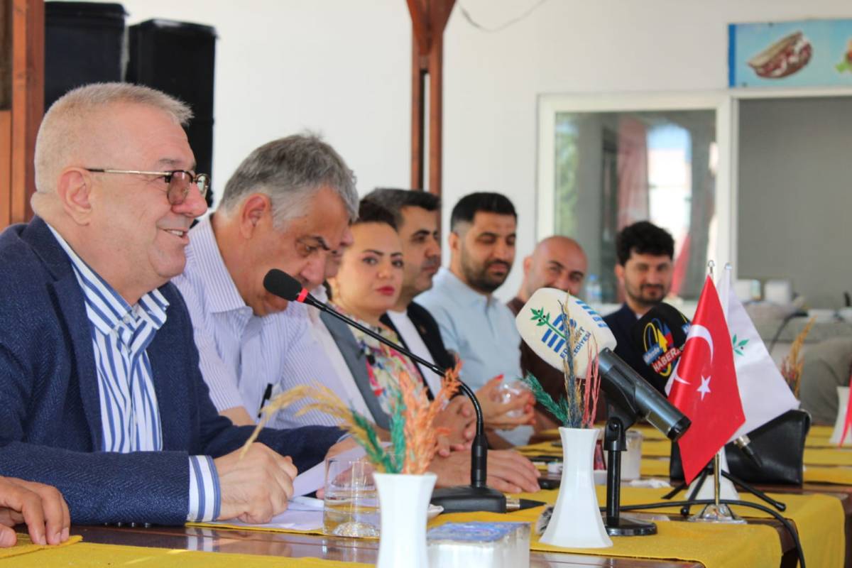 Başkan Ertaş Basınla Buluştu: “Basın Halkla Bizim Aramızdaki En Kestirme Köprüdür”