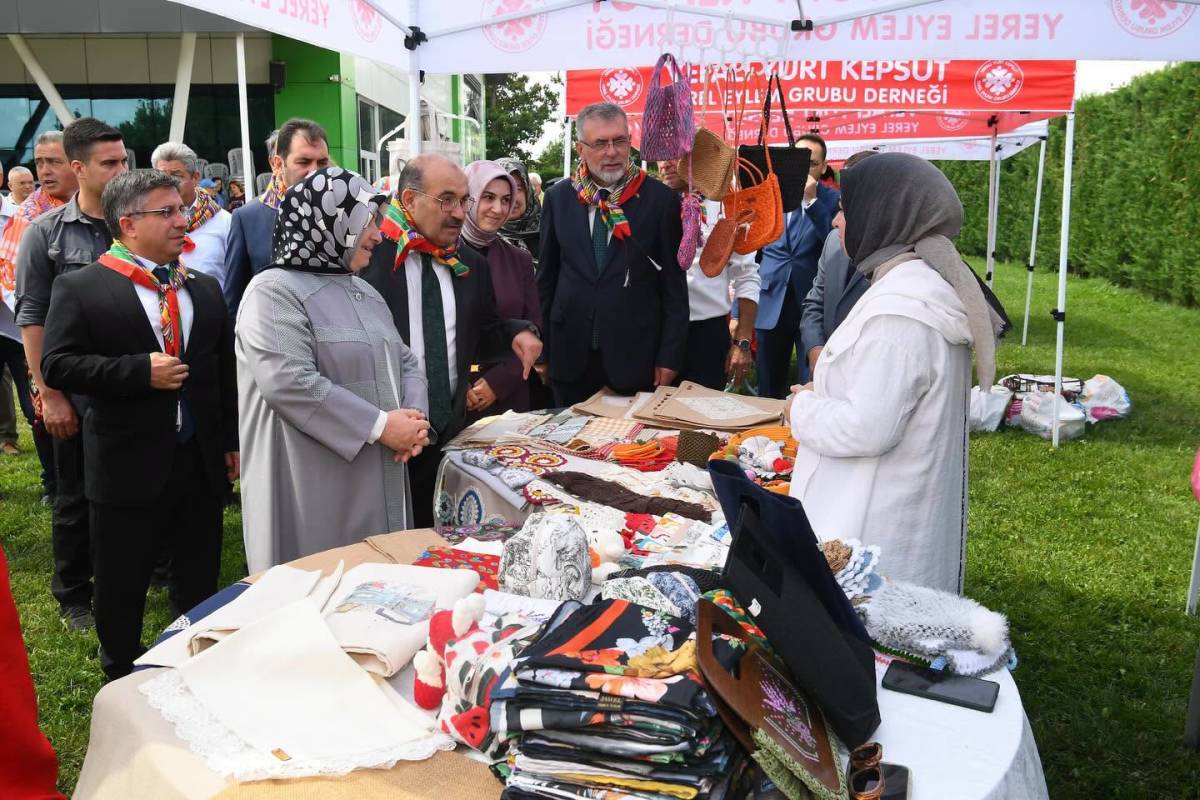 Kepsut'ta Kadın Emeği Festivali