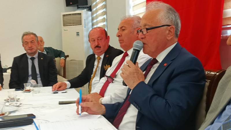 Dünya Karadenizliler Konfederasyonu çalışmalarına hızlı başladı.