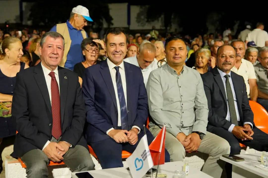 Burhaniye’de Tahtacı Türkmenleri Kültür Gecesi düzenlendi