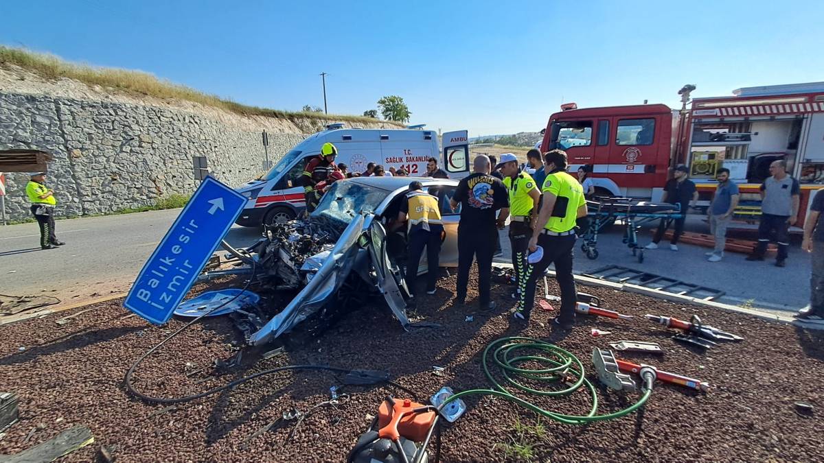 Karesi'de Feci Kaza: 1'i Ağır 5 Yaralı